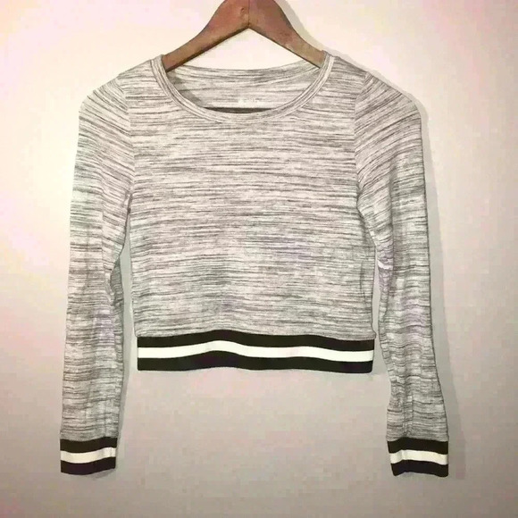 Zella Tops - Zella Black & White Workout Long Sleeve Crop Top L